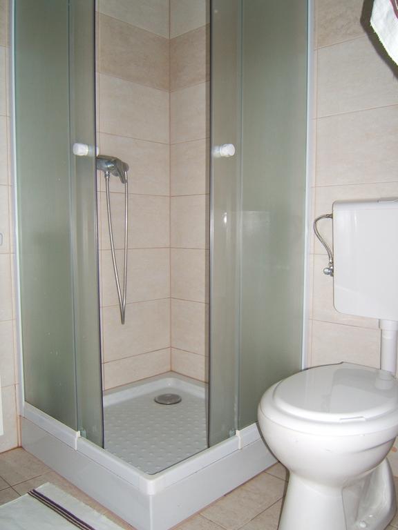 Kulturhaz Apartman Дьор Стая снимка